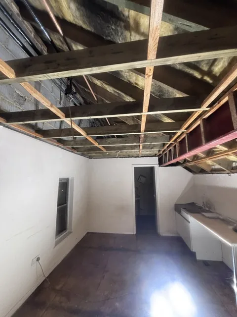 Controlled artex plasterboard strip-out in Hackney
