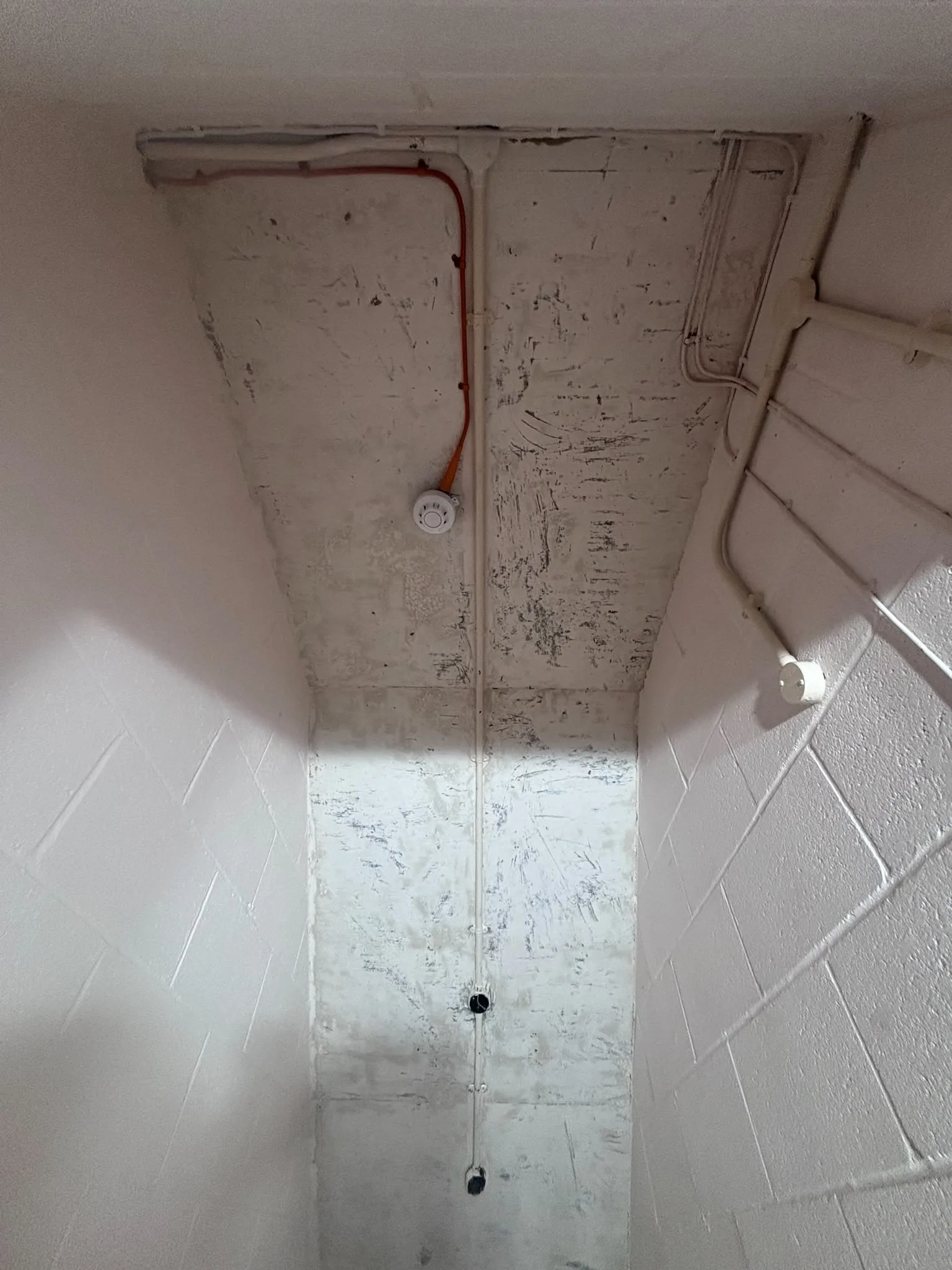 Licensed asbestos gasket removal in a Hackney commercial property