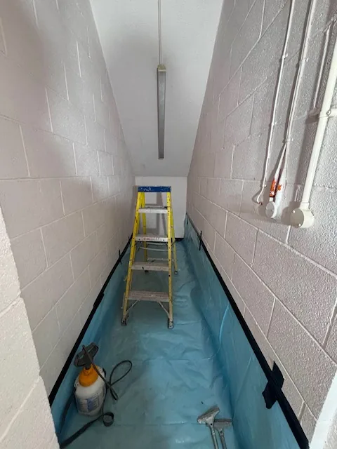 HSE-licensed asbestos gasket strip-out in E9